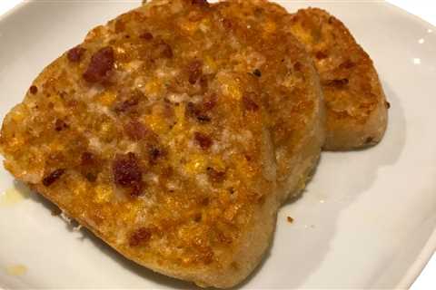 These Goldfish Mac &amp; Cheese Cups Have A Crispy, Cheddar Crust