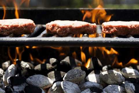 How to Grill Charcoal Burgers
