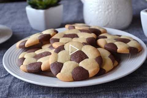 Very simple and delicious two-color cookies! Quick and tasty recipe