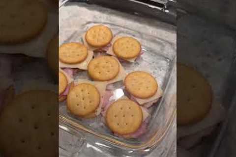Ritz Cracker Party Sandwiches! The best &amp; easiest holiday appetizer! #recipes #holidays #cooking