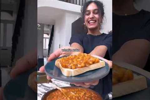 Radhi Devlukia 🙌Recipe Masala beans on toast   #vegan #recipes #veganrecipes #plantbased #veganlife