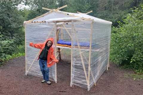 3 Days Camping in Cling Wrap Cabin - Crazy Bushcraft Shelter &amp; DIY Greenhouse