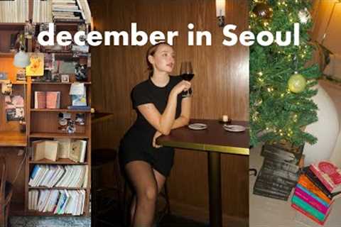 seoul christmas vlog 🎄 first snow, decorating my apartment, huge book haul &amp; christmas market