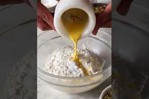 *YUMMIEST &amp; NO OVEN* KESAR PISTA COOKIES AT HOME #shorts