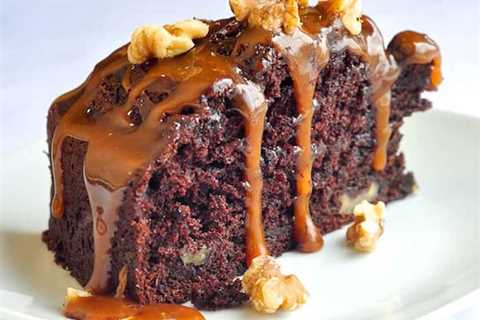 Chocolate Banana Caramel Walnut Coffee Cake
